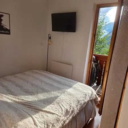 4 Person With Garage Courchevel